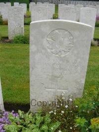 Etaples Military Cemetery - Brooks, William David